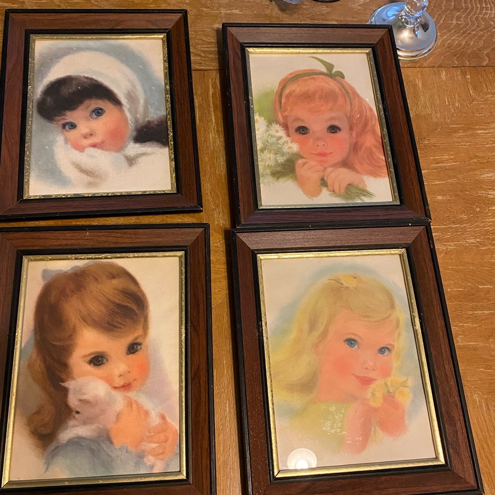 Vintage portraits & figurines